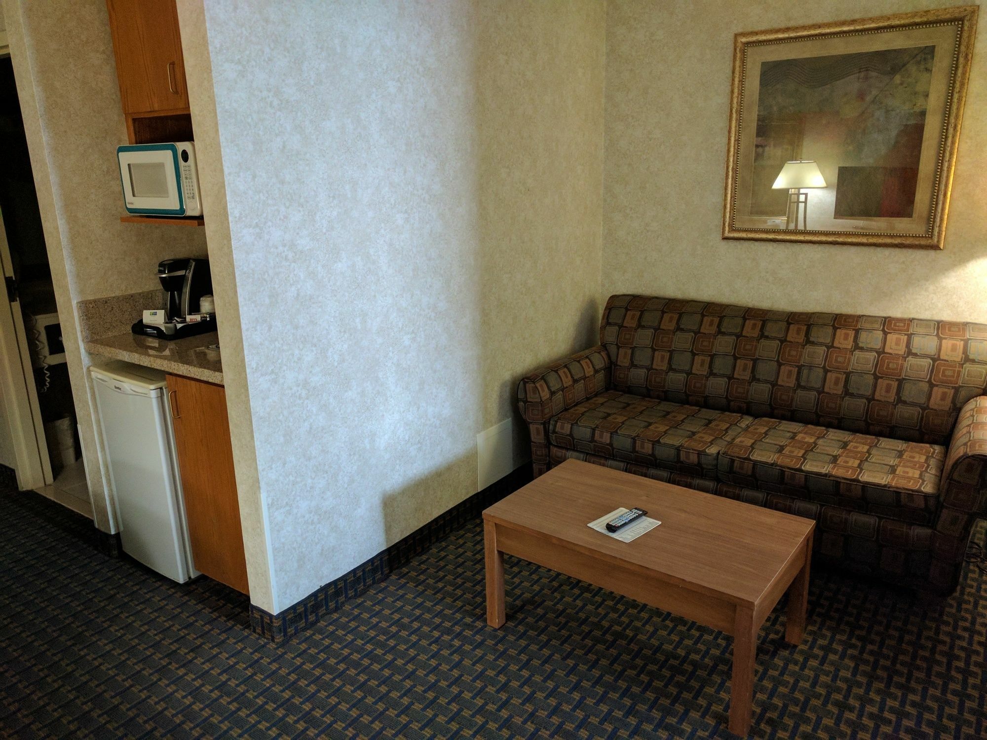 Hotel Wingate By Wyndham Lethbridge Esterno foto